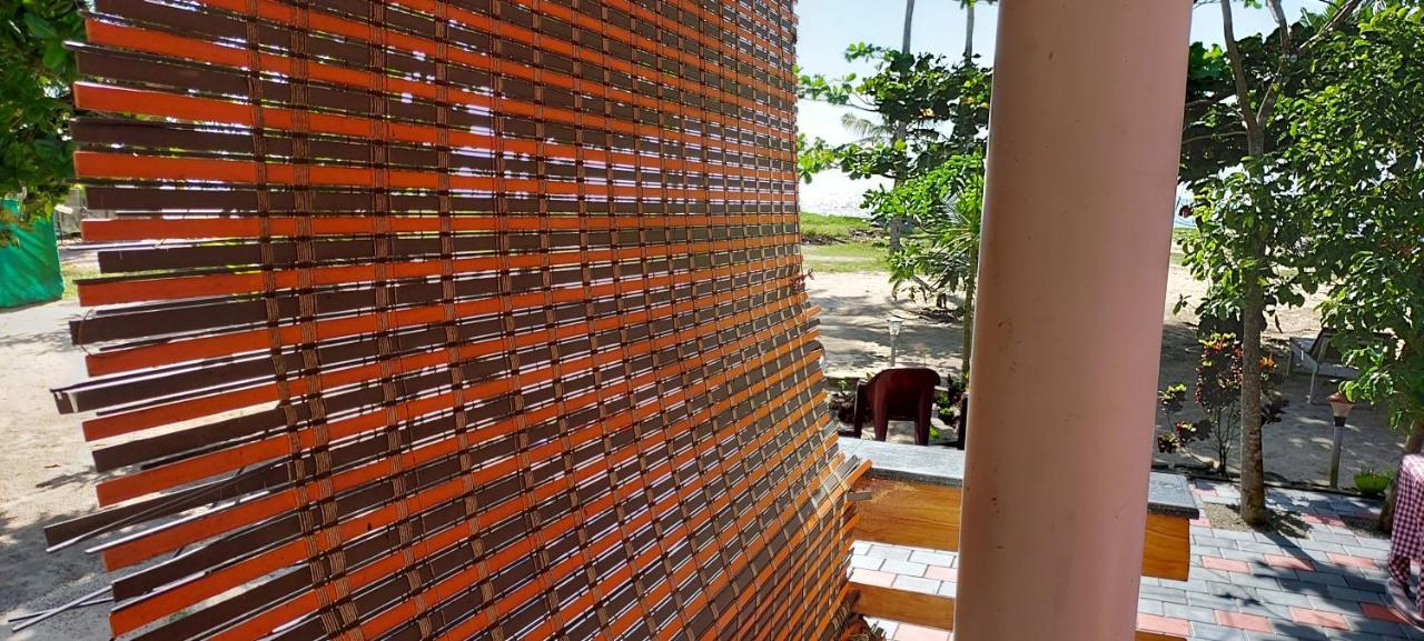 Marari Anna Beach Villa Mararikulam Exterior photo