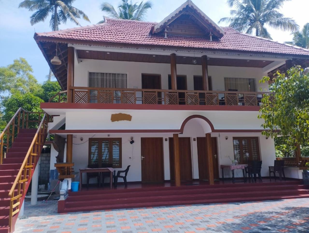 Marari Anna Beach Villa Mararikulam Exterior photo